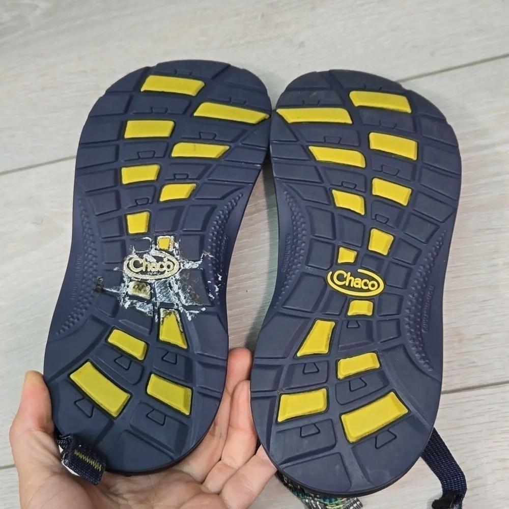 Chaco Women Big Girl Kids Outdoor Hiking Sandals shoes sz 4